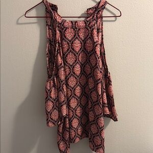 Shoulder Cut Put Patterned Top - Peach/Red and Black